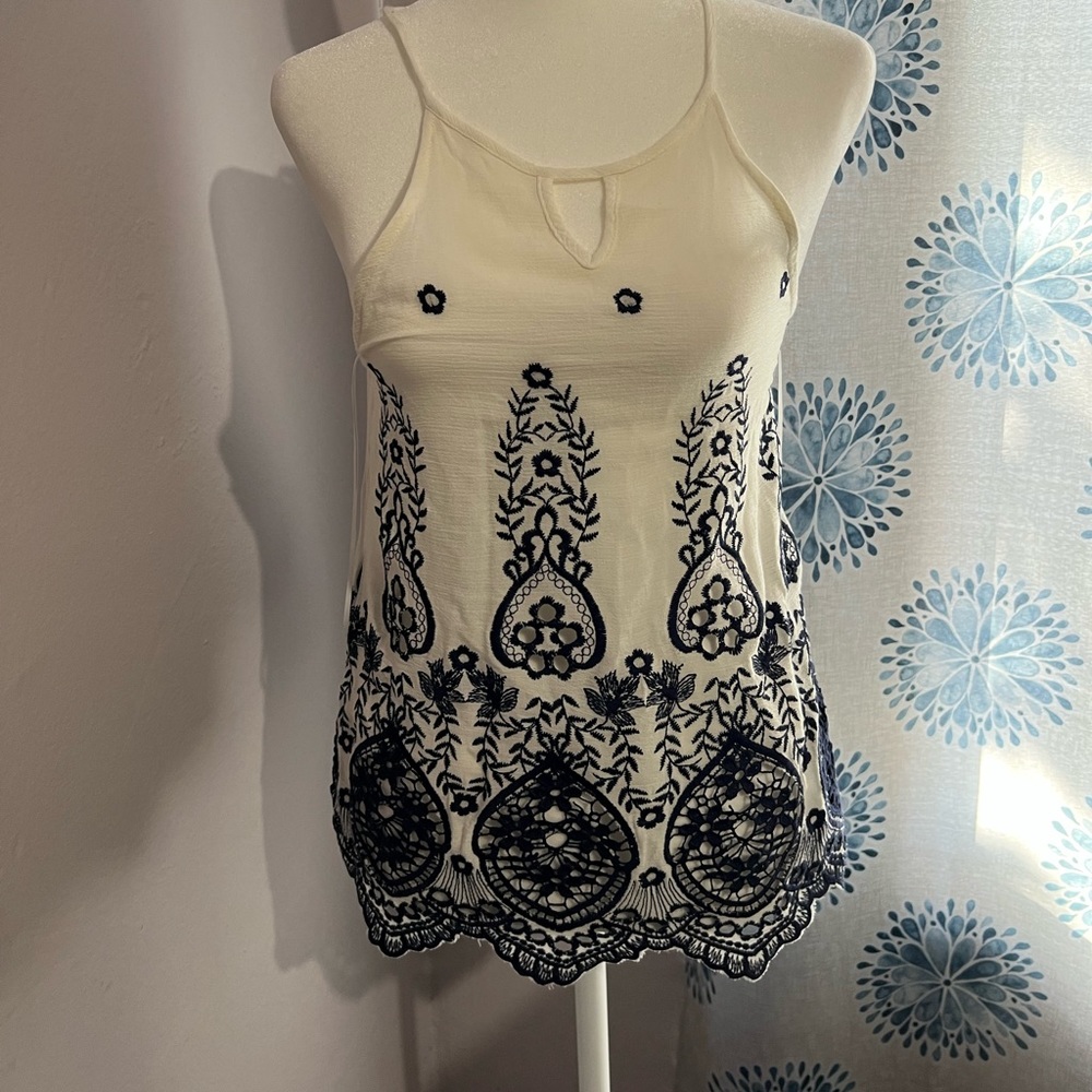 Sweet Rain Floral Eyelet Sleeveless Top